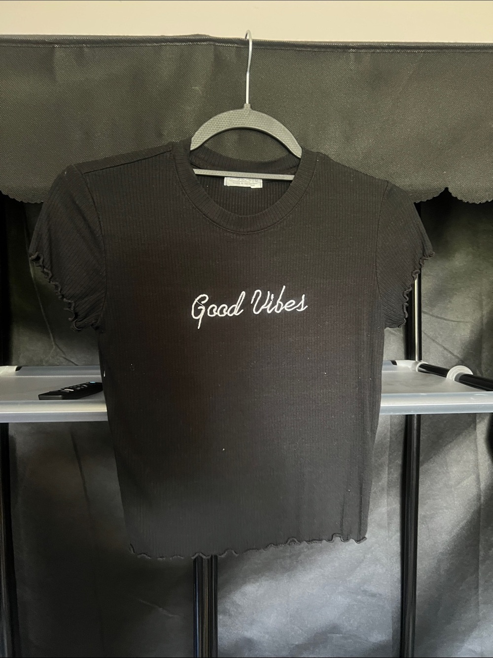 Good Vibes Black Ribbed Short-Sleeve Tee - Women